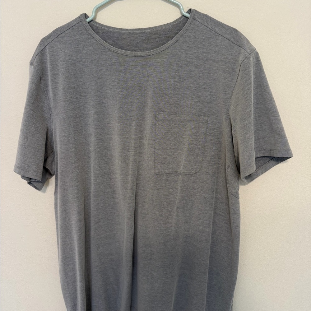 lululemon athletica Gray Short Sleeve Tee